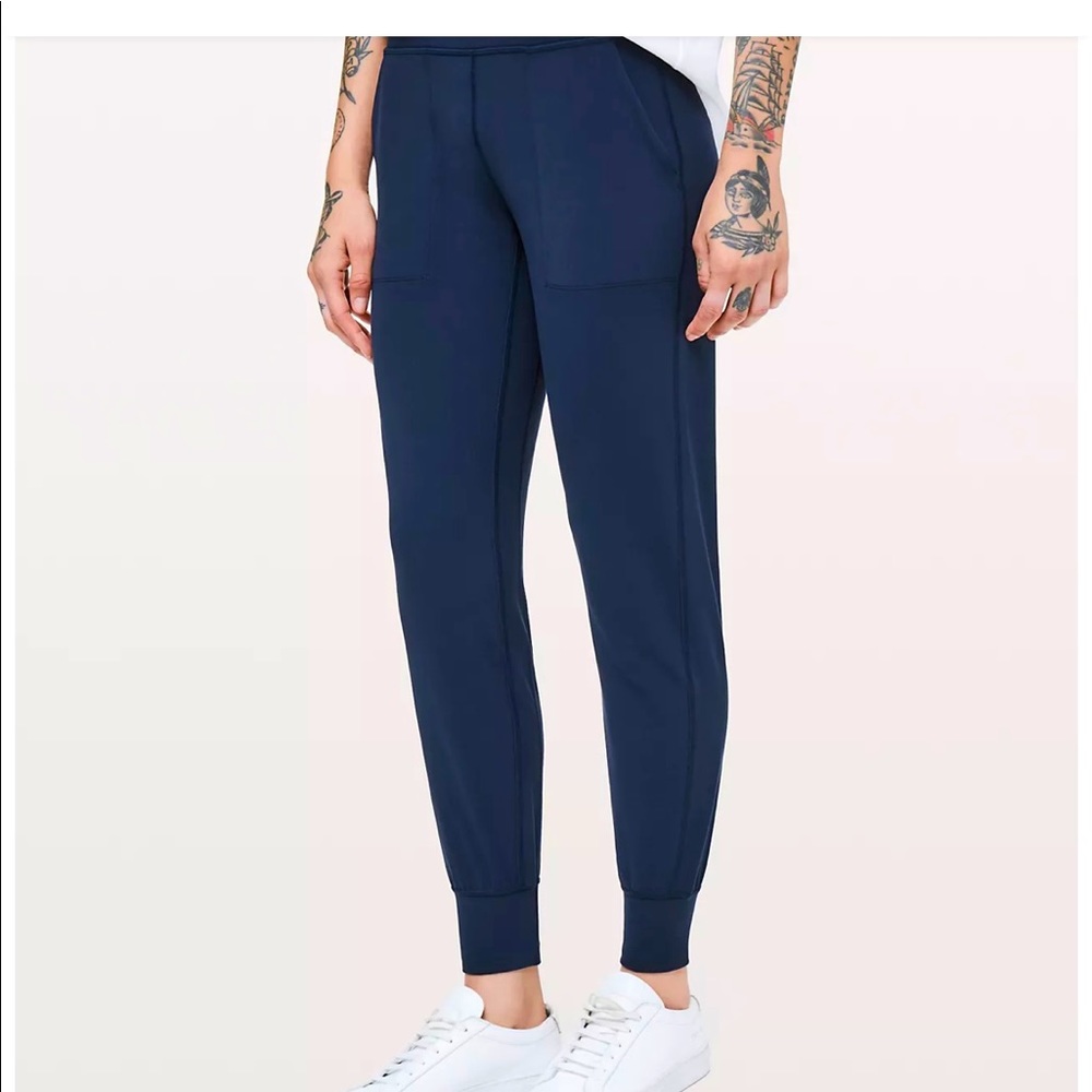 Lululemon Align Crop Jogger